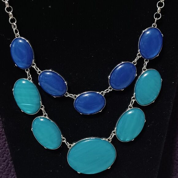 Iridescent Cobalt Blue and Aquamarine Collar Necklace, 18" & 20" - Picture 2 of 6